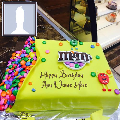 Sweet Kit Kat Candy Cakes For Kids Birthday Wish